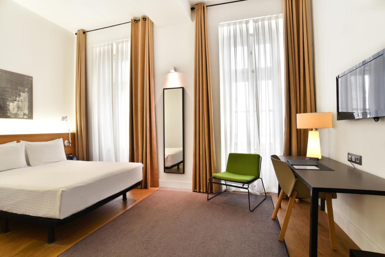 Hotel Zenit Budapest Palace Exteriör bild