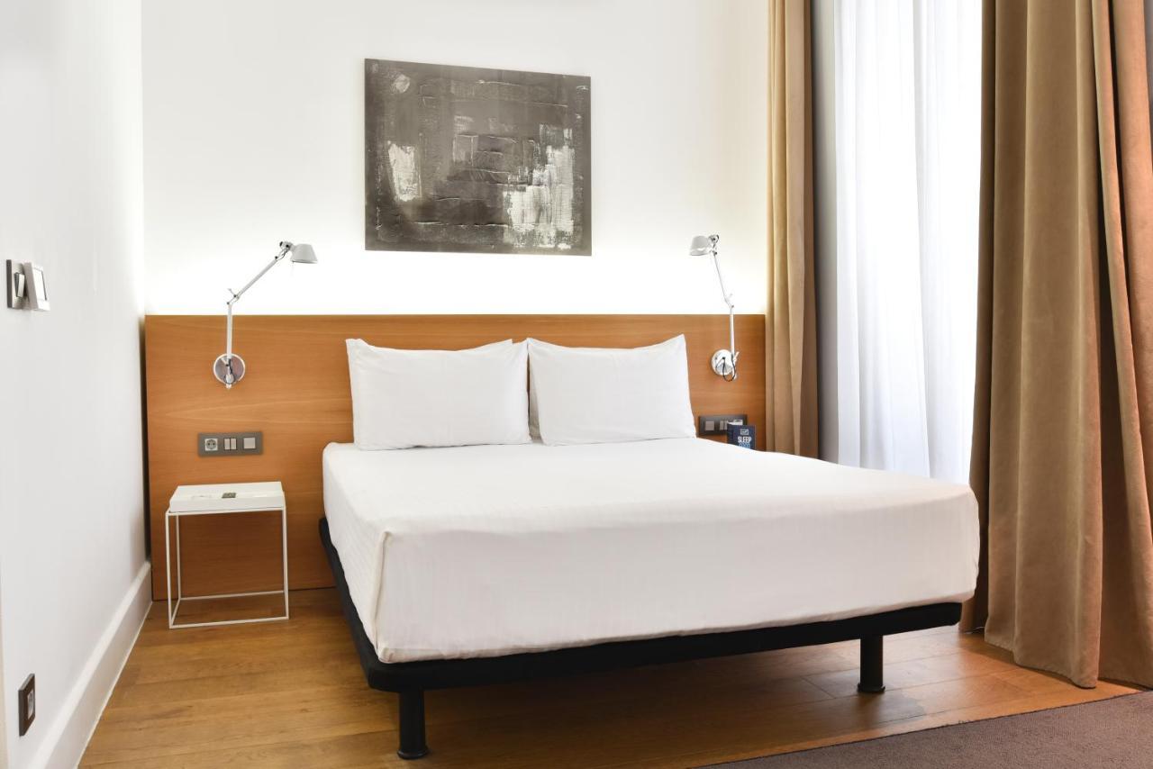 Hotel Zenit Budapest Palace Exteriör bild